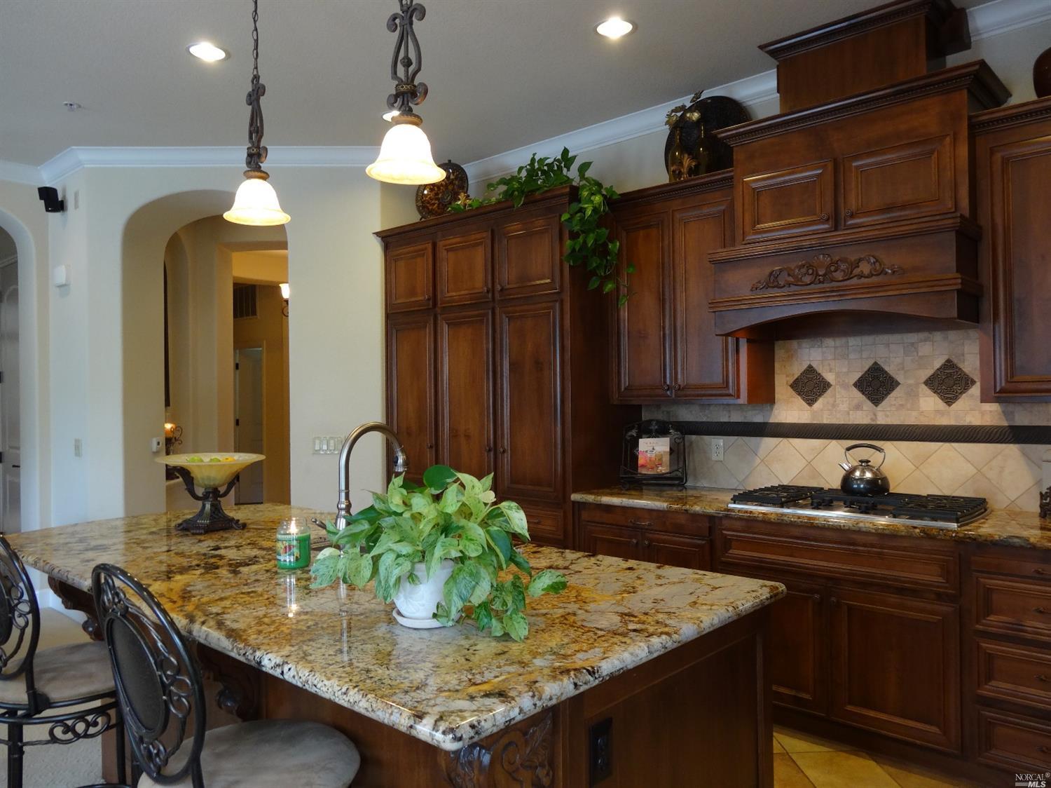1119 Sonata Dr, Vallejo, CA 94591 photo 2