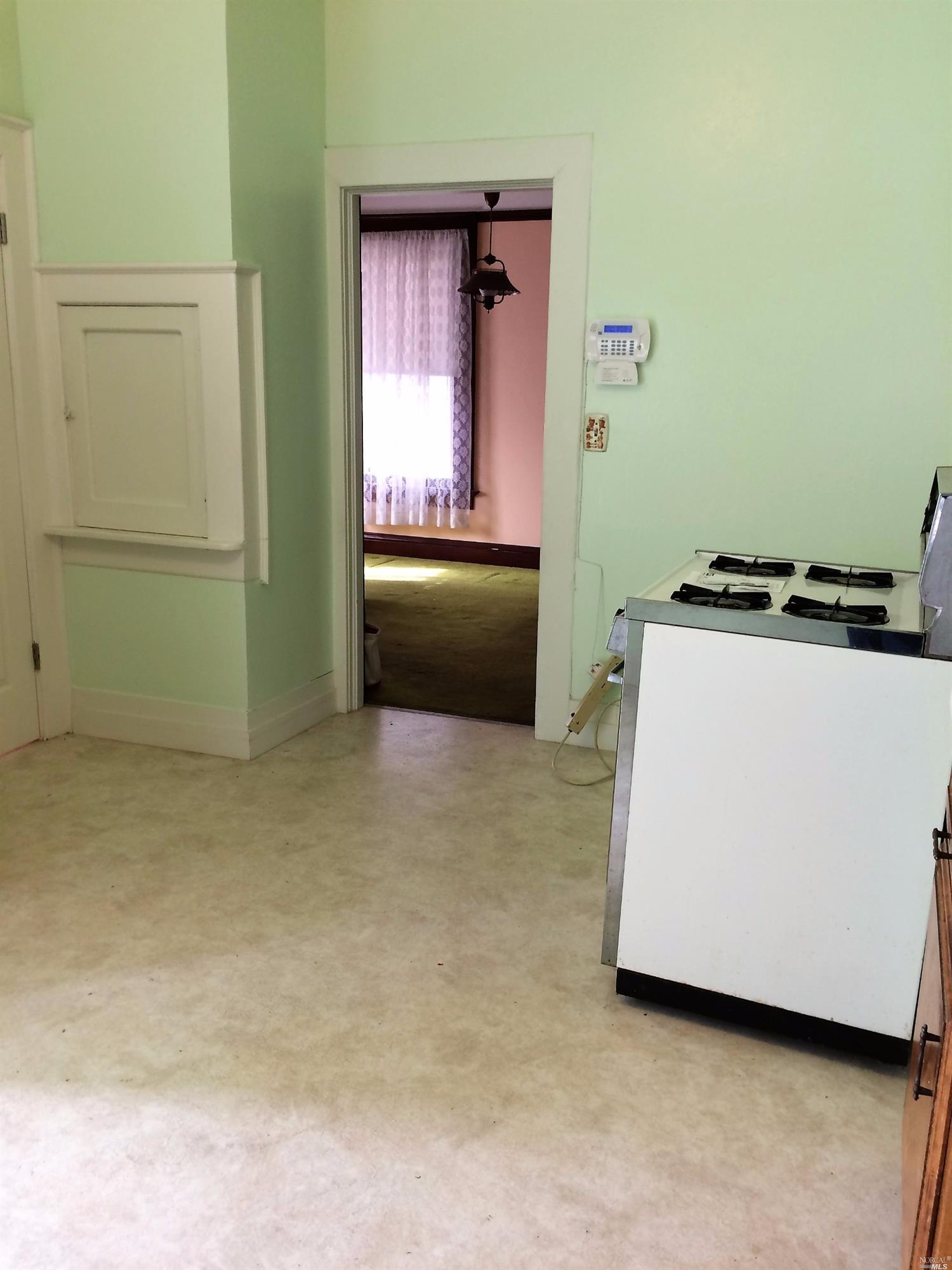 2143 Main St, Napa, CA 94559 photo 7