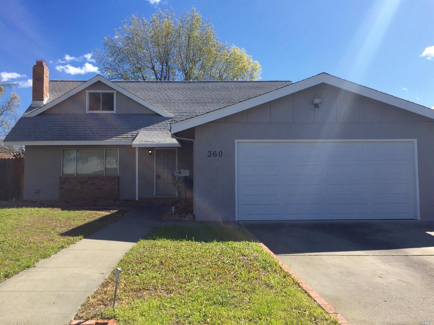 360 Springvalley Dr, Vacaville, CA 95687 photo 1