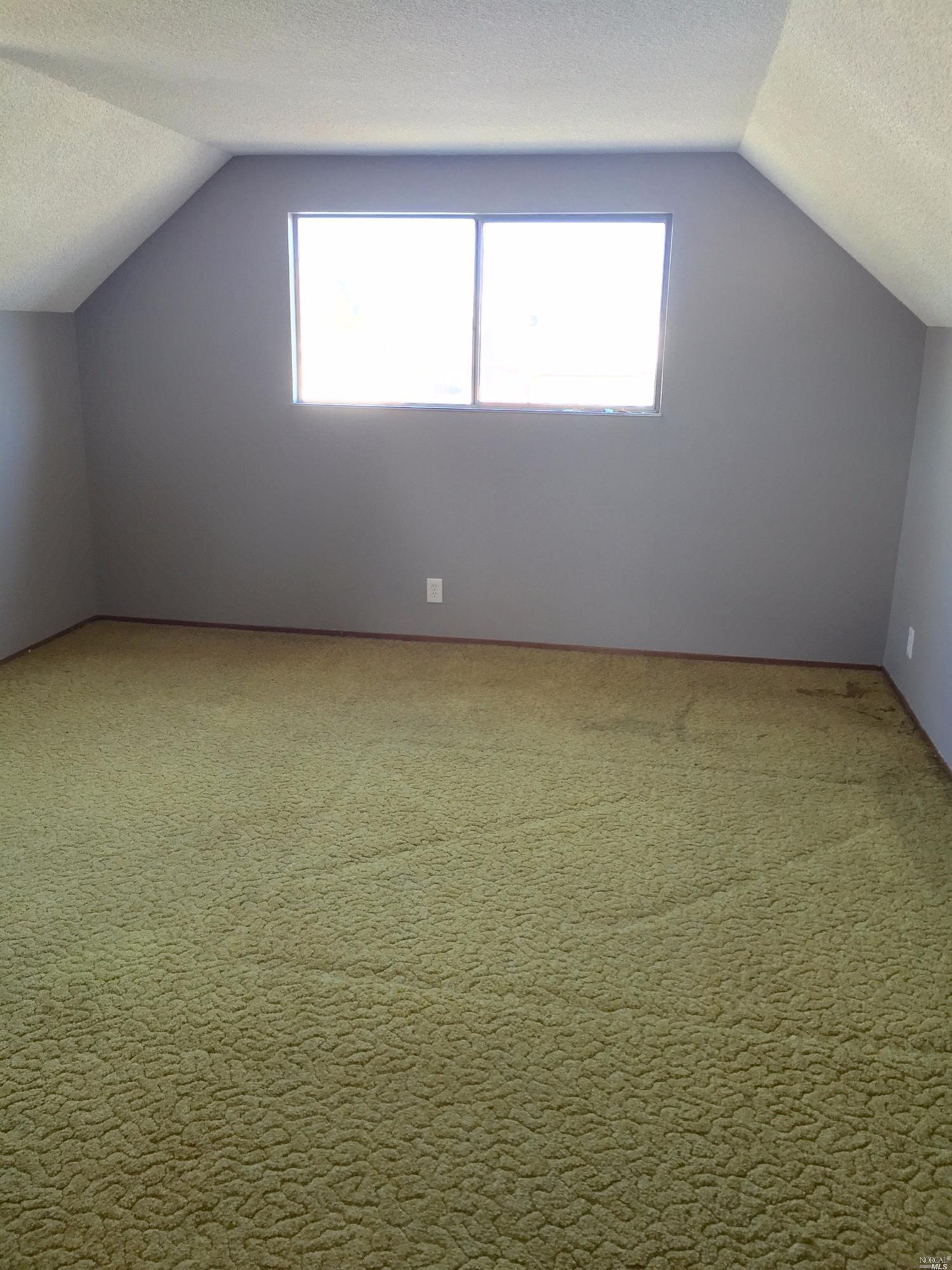 360 Springvalley Dr, Vacaville, CA 95687 photo 10
