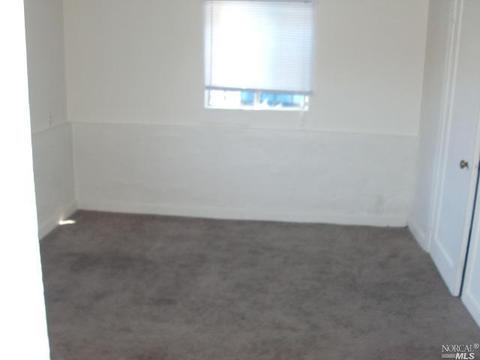 96 Cypress Ave, Vallejo, CA 94590 photo 4