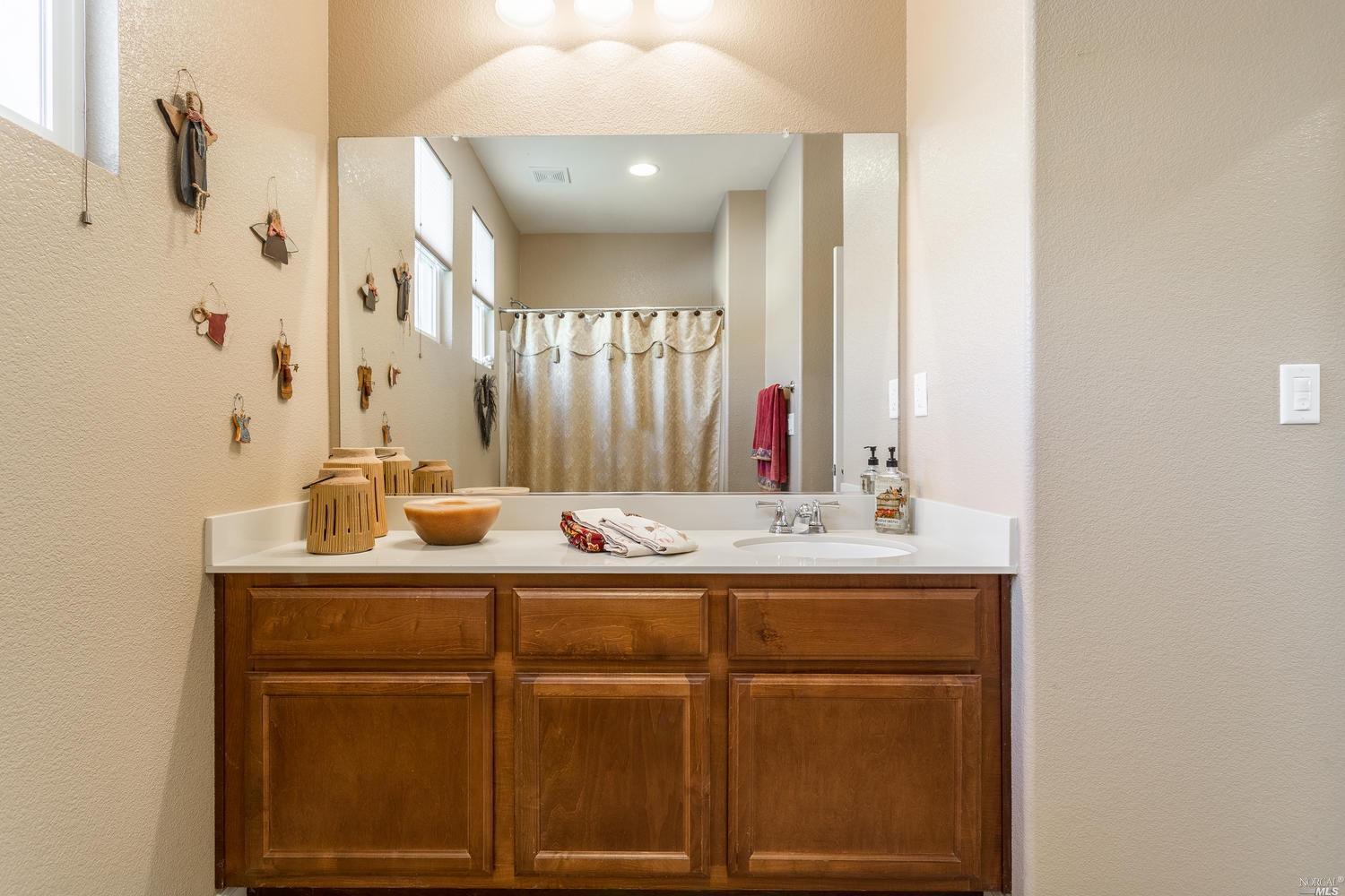 6537 Deerfield Dr, Vallejo, CA 94591 photo 24