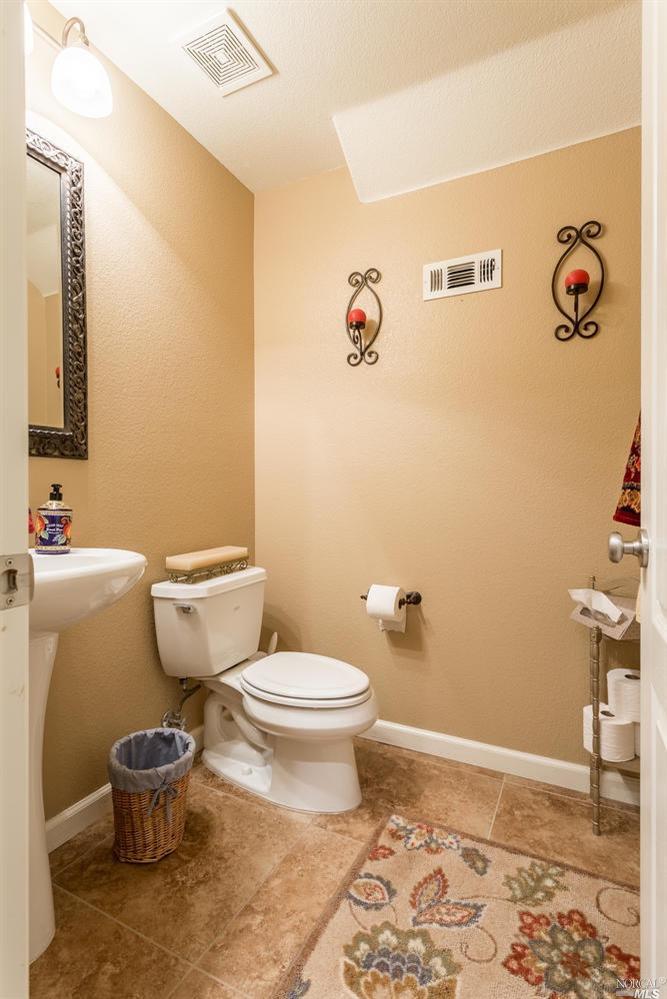 6537 Deerfield Dr, Vallejo, CA 94591 photo 11