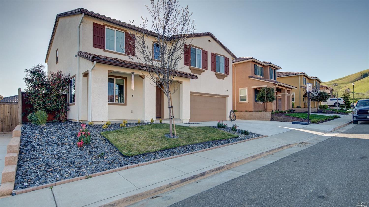 5229 Ralph Moore Ln, Fairfield, CA 94533 photo 2