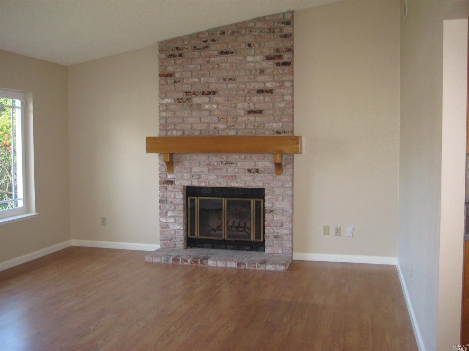 167 Welch Ct, Vallejo, CA 94591 photo 2