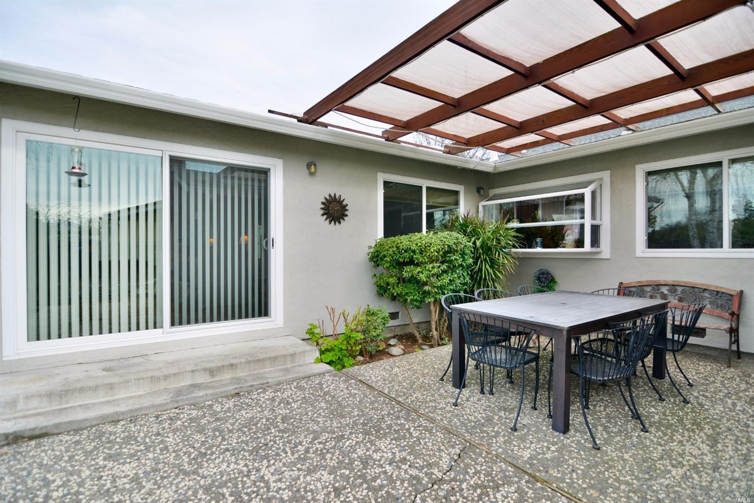 341 Lexington Dr, Vallejo, CA 94591 photo 21