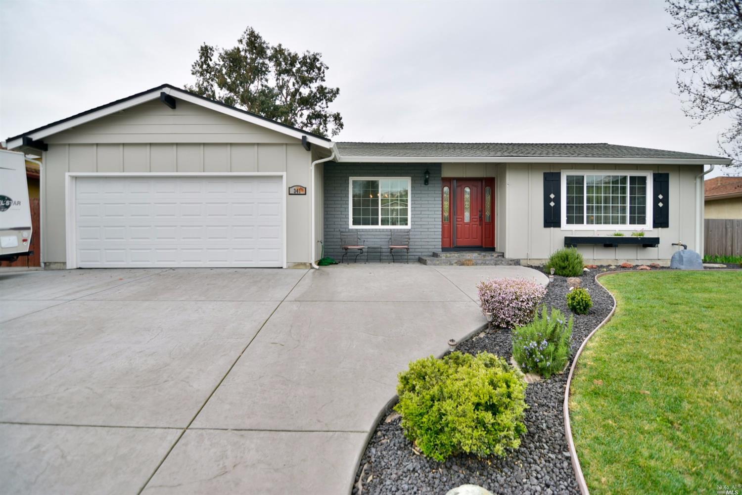 341 Lexington Dr, Vallejo, CA 94591 photo 2