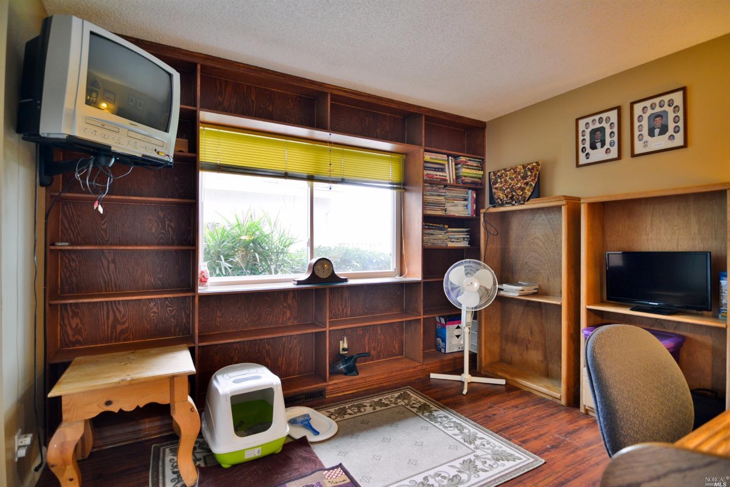 341 Lexington Dr, Vallejo, CA 94591 photo 17