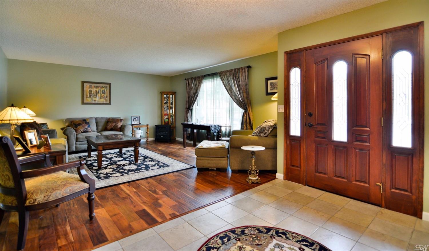 341 Lexington Dr, Vallejo, CA 94591 photo 4