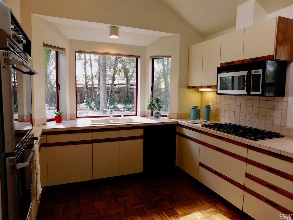 420 Solano Ave, Sonoma, CA 95476 photo 10