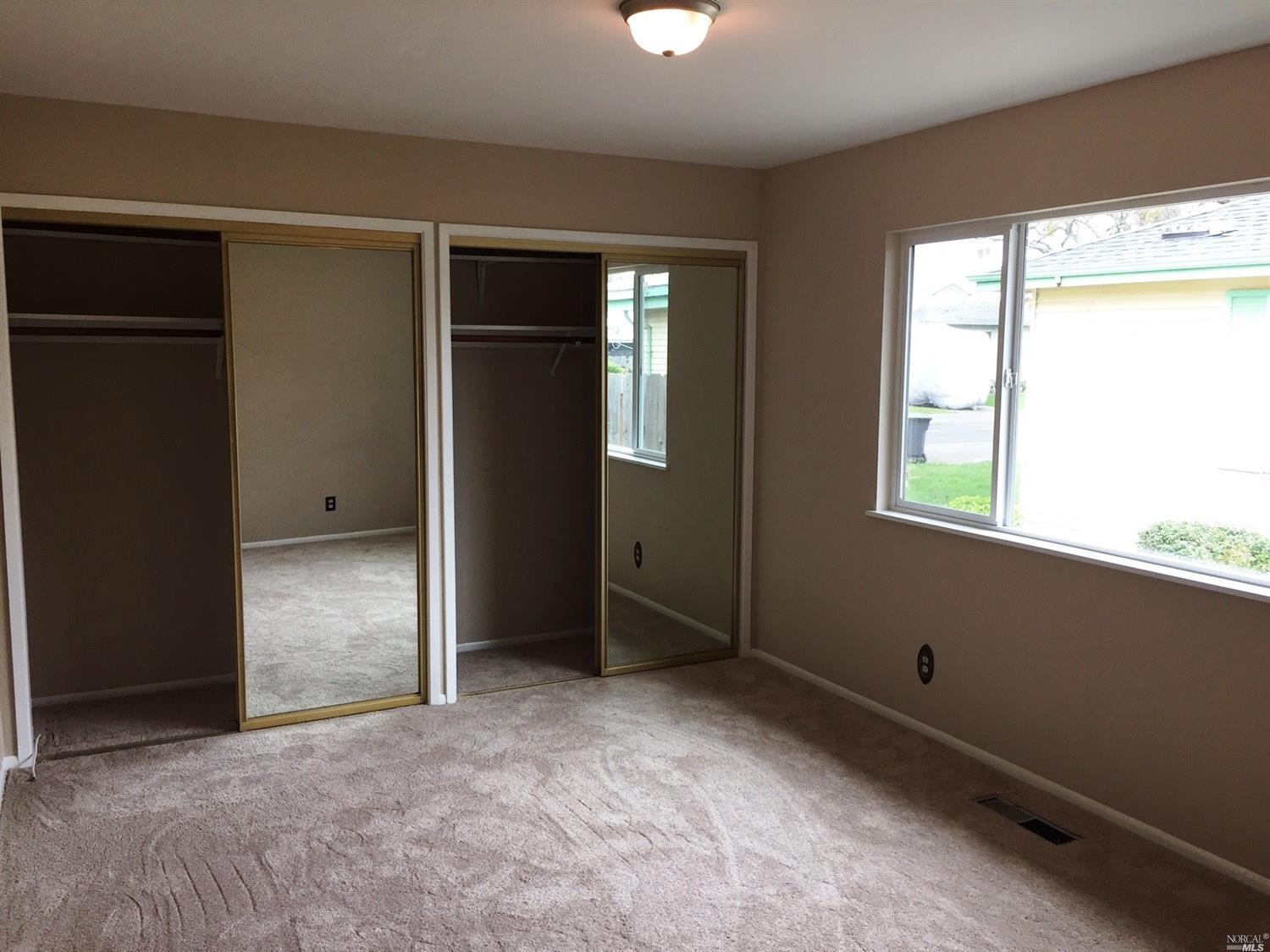 1433 Empire St, Fairfield, CA 94533 photo 5