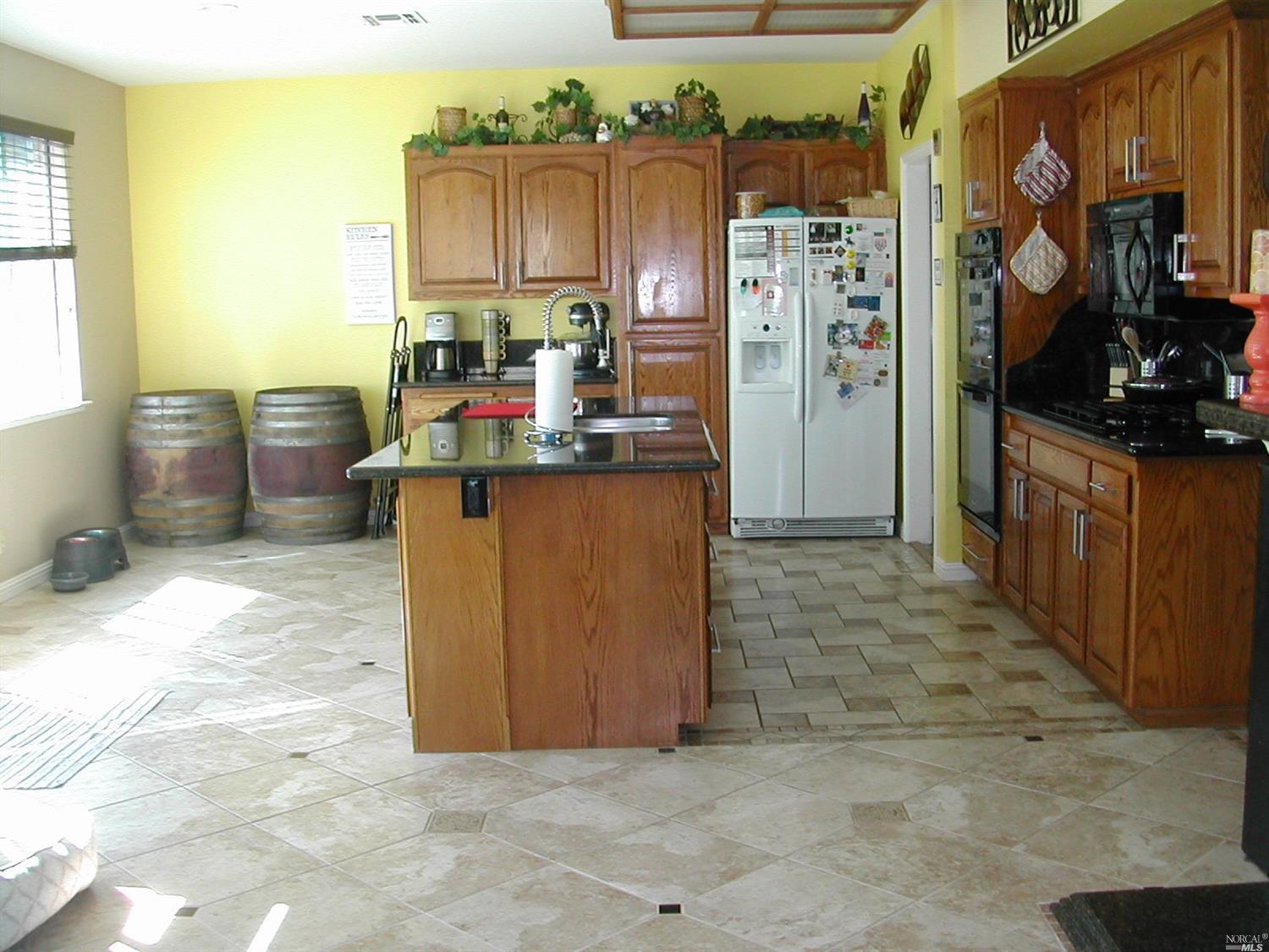 712 Monaghan Cir, Vacaville, CA 95688 photo 9