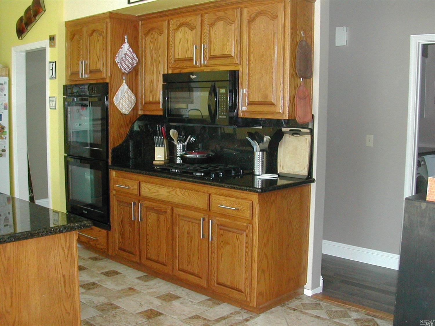 712 Monaghan Cir, Vacaville, CA 95688 photo 10