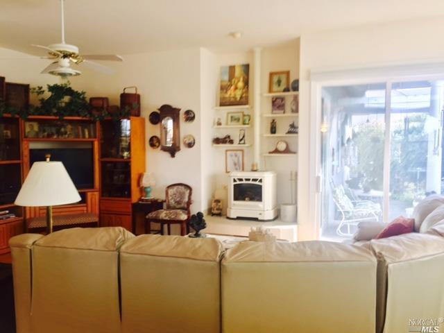 8881 Heritage Ct, Windsor, CA 95492 photo 8