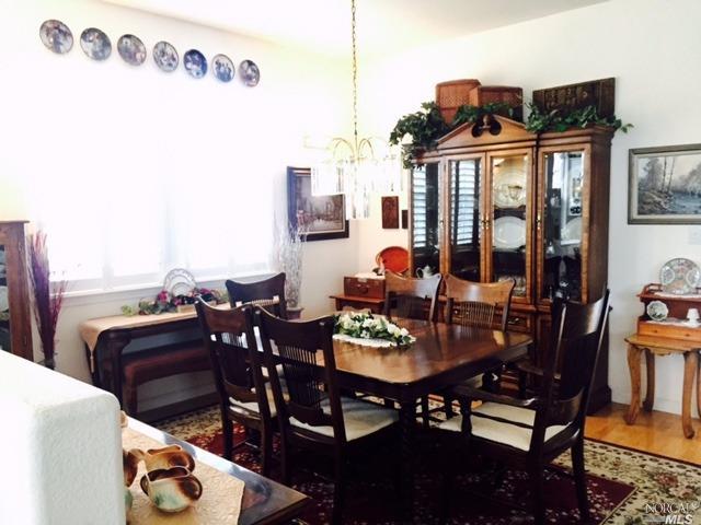 8881 Heritage Ct, Windsor, CA 95492 photo 7