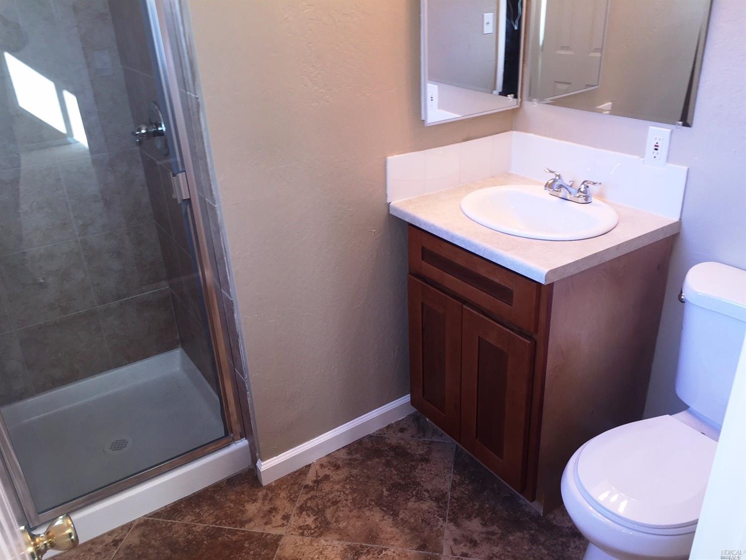 208 Juniper St, Vacaville, CA 95688 photo 10
