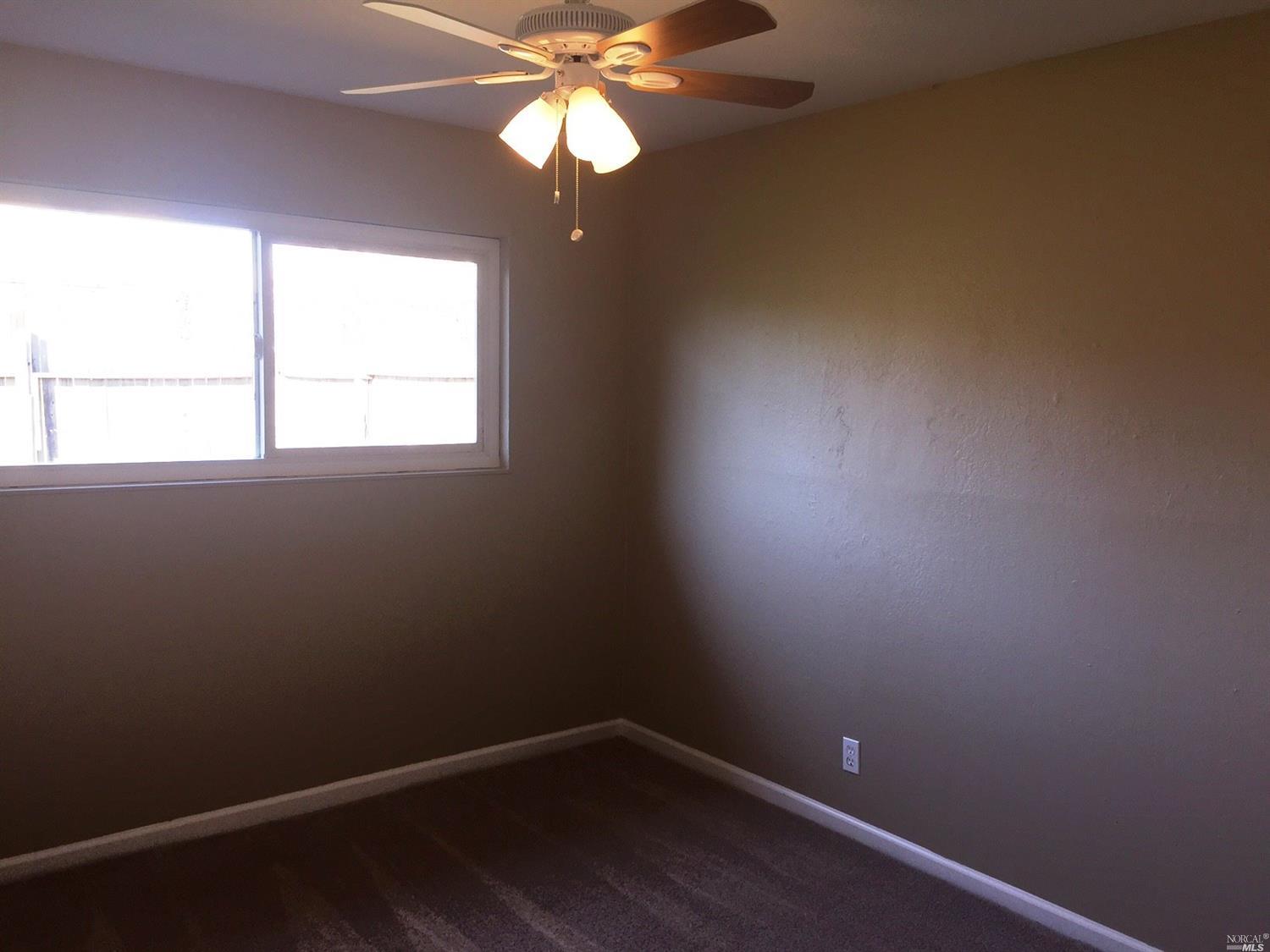 208 Juniper St, Vacaville, CA 95688 photo 8