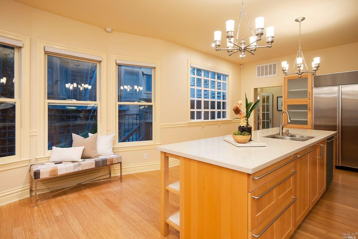 1217 Clay St, San Francisco, CA 94108 photo 6