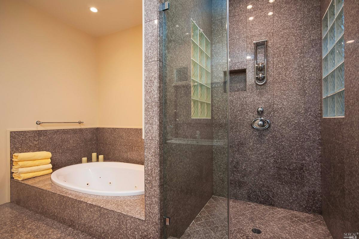 1217 Clay St, San Francisco, CA 94108 photo 14