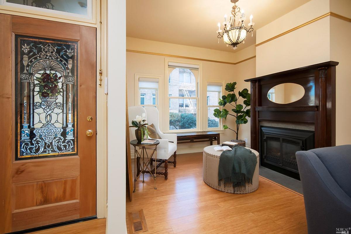 1217 Clay St, San Francisco, CA 94108 photo 1