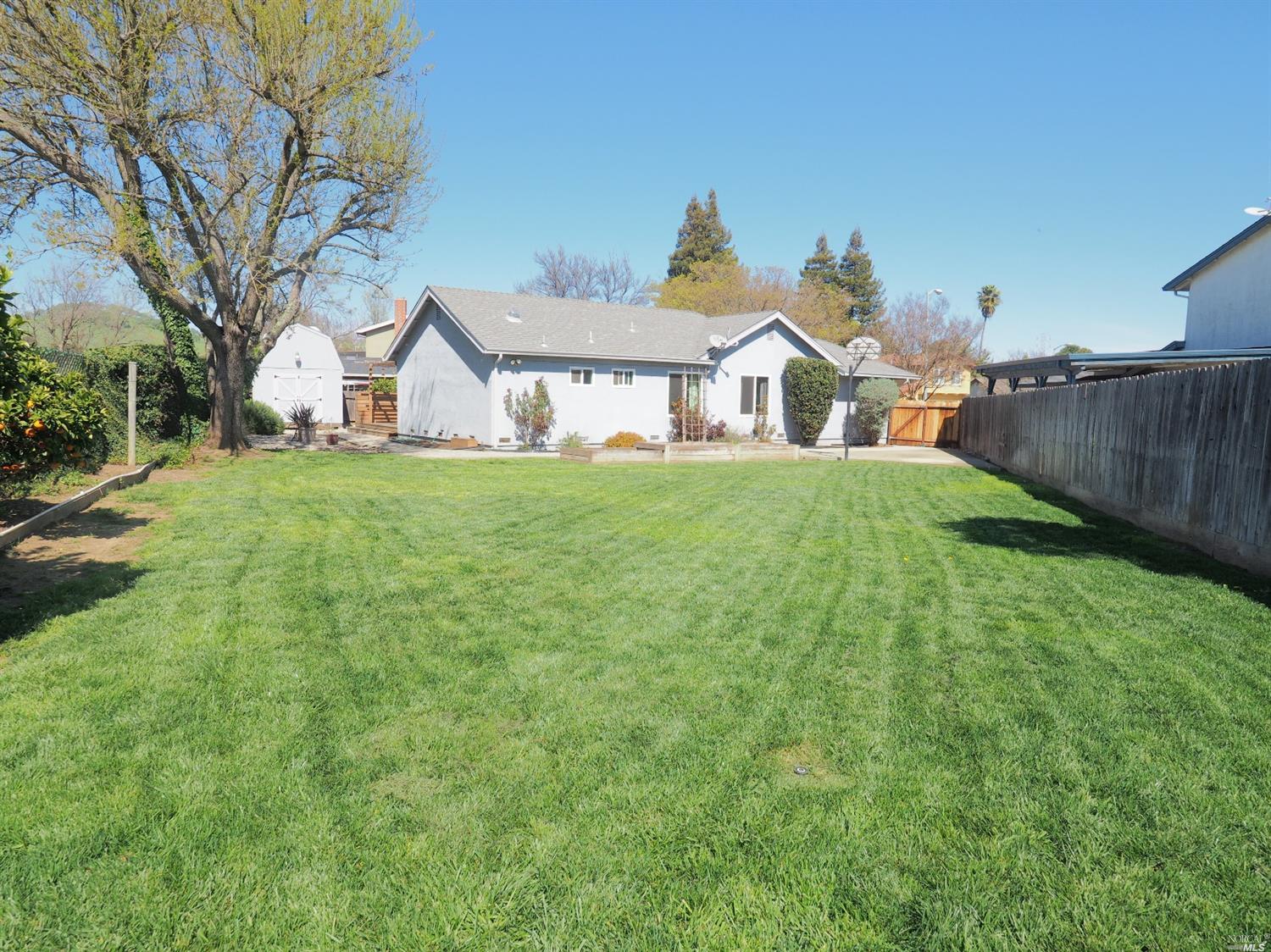 3575 Norwalk Pl, Fairfield, CA 94534 photo 2