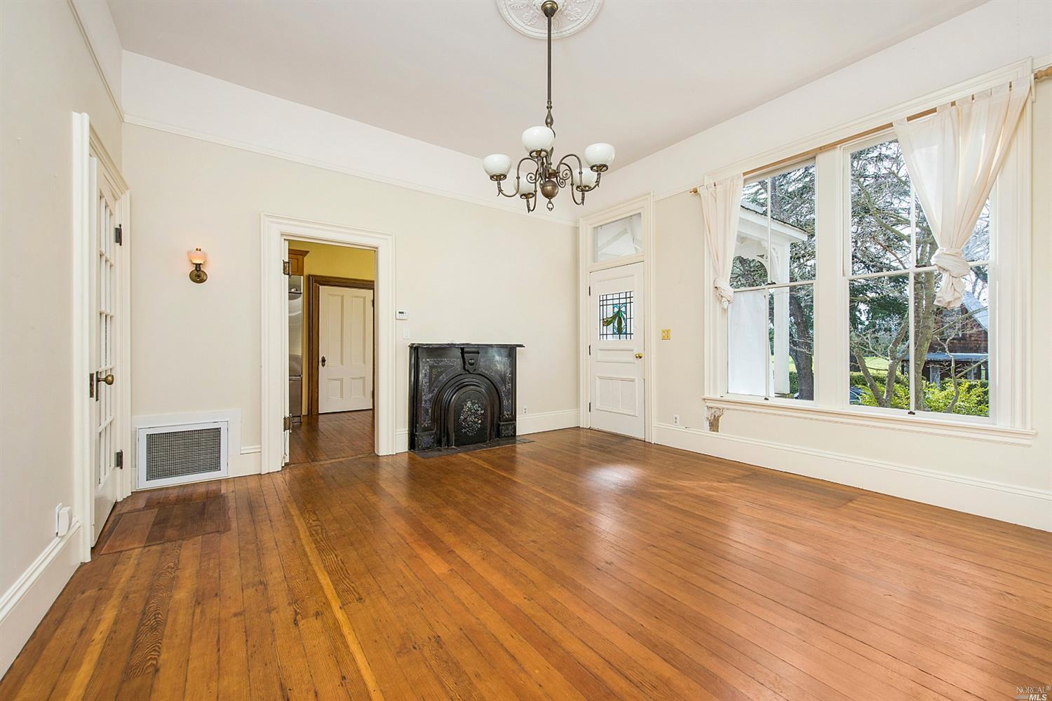 919 E Macarthur St, Sonoma, CA 95476 photo 5