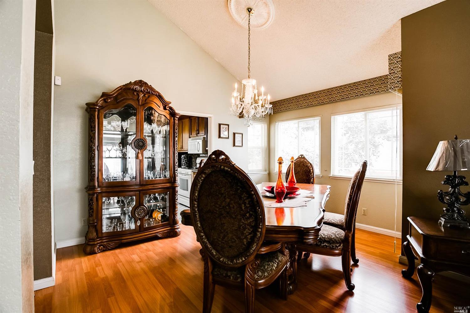 3024 Evergreen Dr, Fairfield, CA 94533 photo 4