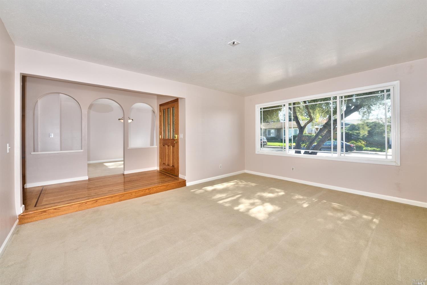 1637 E Madison St, Petaluma, CA 94954 photo 4