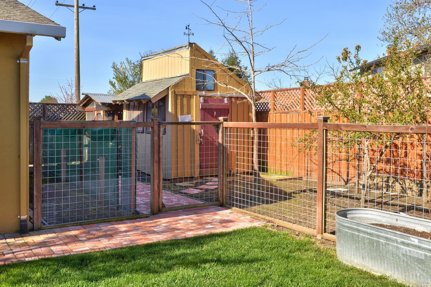 1637 E Madison St, Petaluma, CA 94954 photo 16