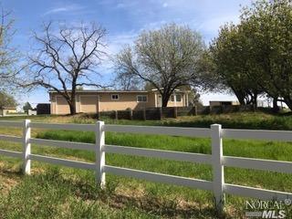 7466 Putman Rd, Vacaville, CA 95688 photo 2