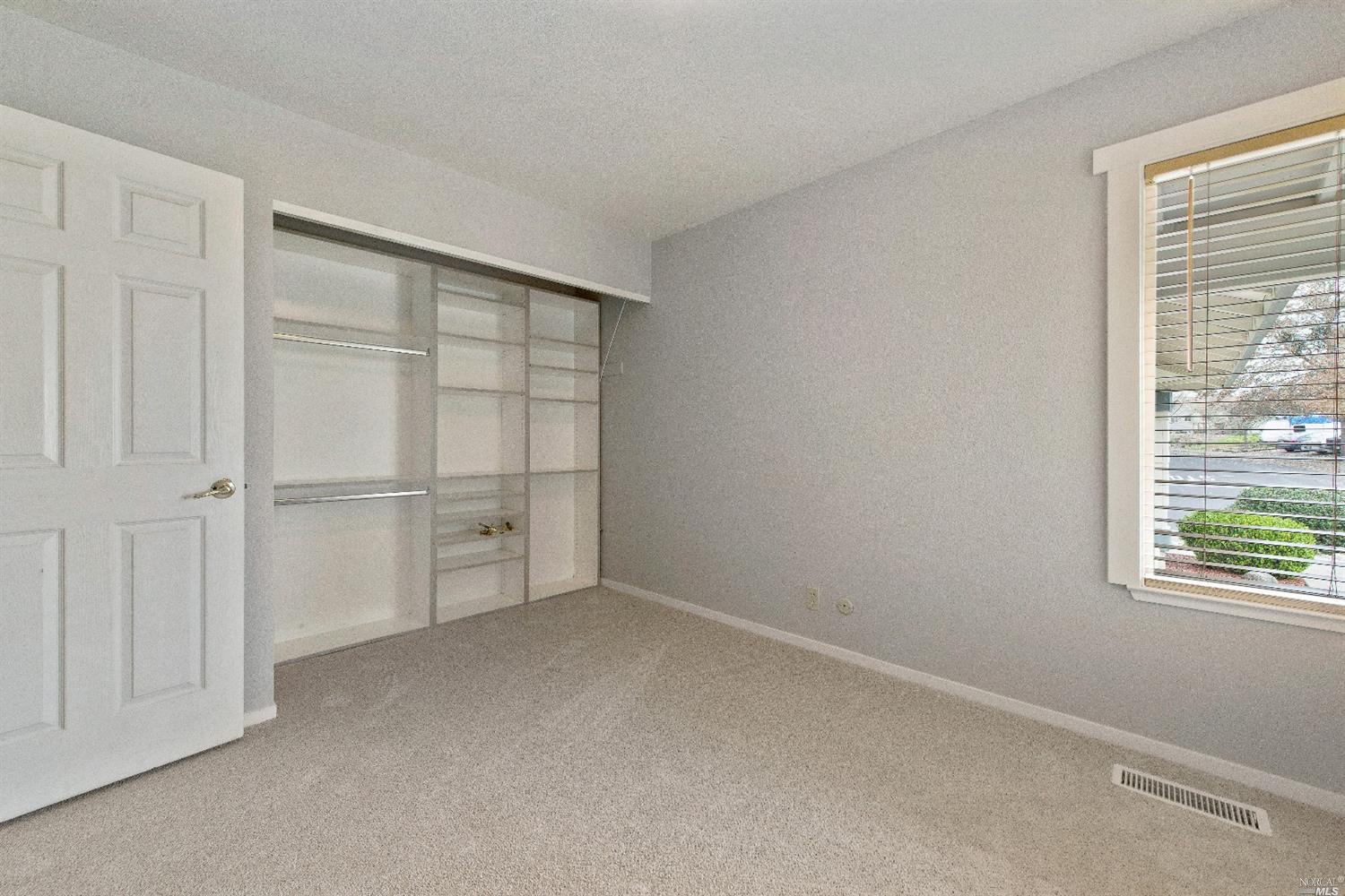958 Buckingham Dr, Windsor, CA 95492 photo 19