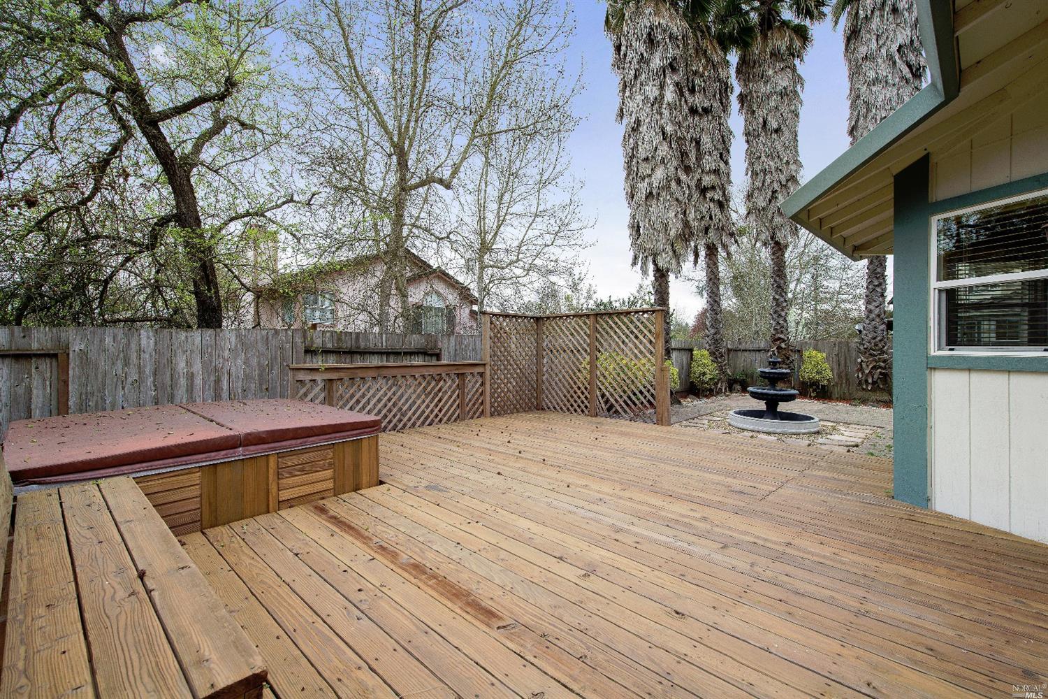 958 Buckingham Dr, Windsor, CA 95492 photo 23