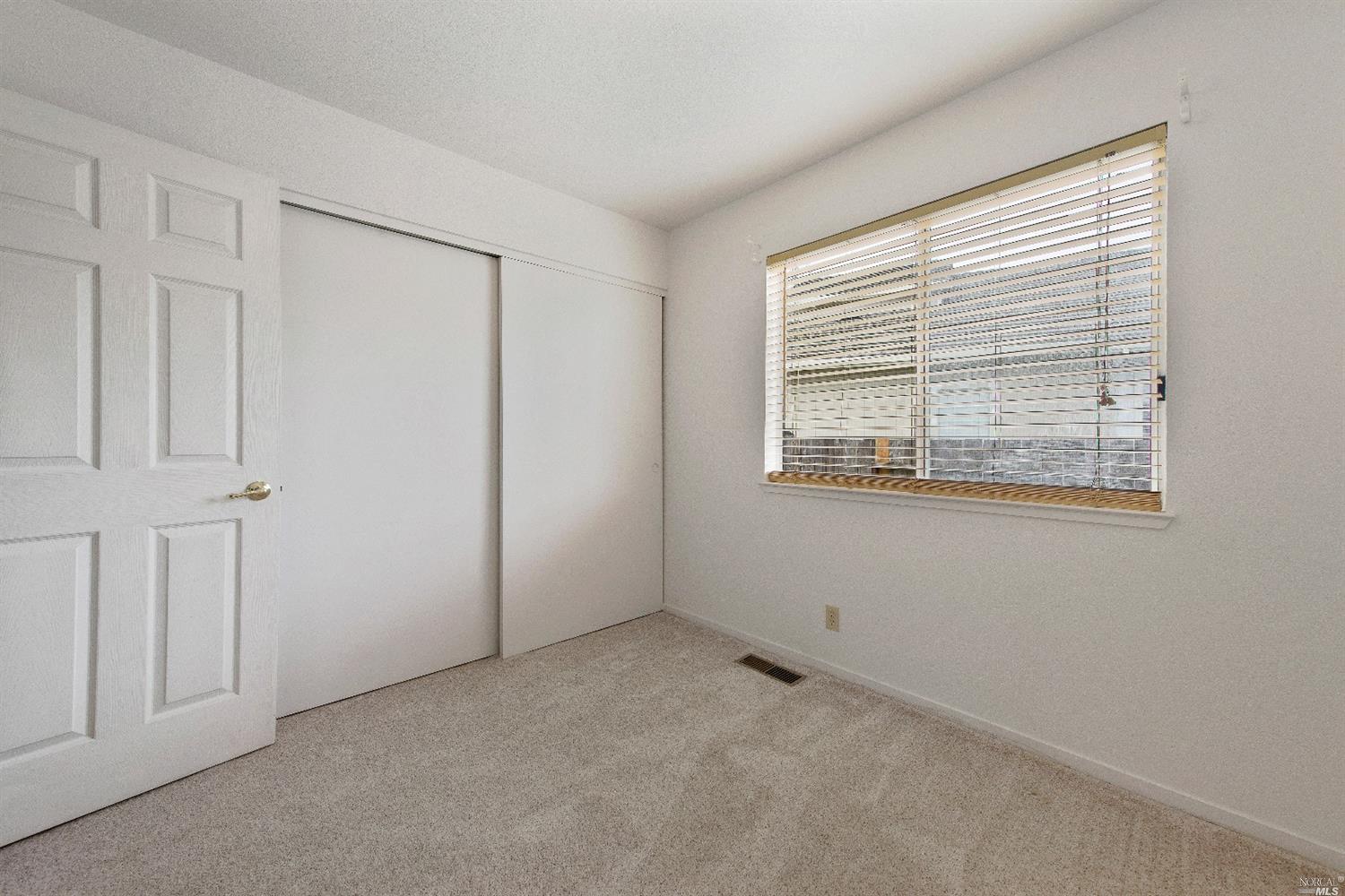 958 Buckingham Dr, Windsor, CA 95492 photo 17