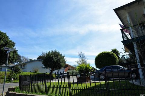 101 Skyway Dr, Vallejo, CA 94591 photo 4