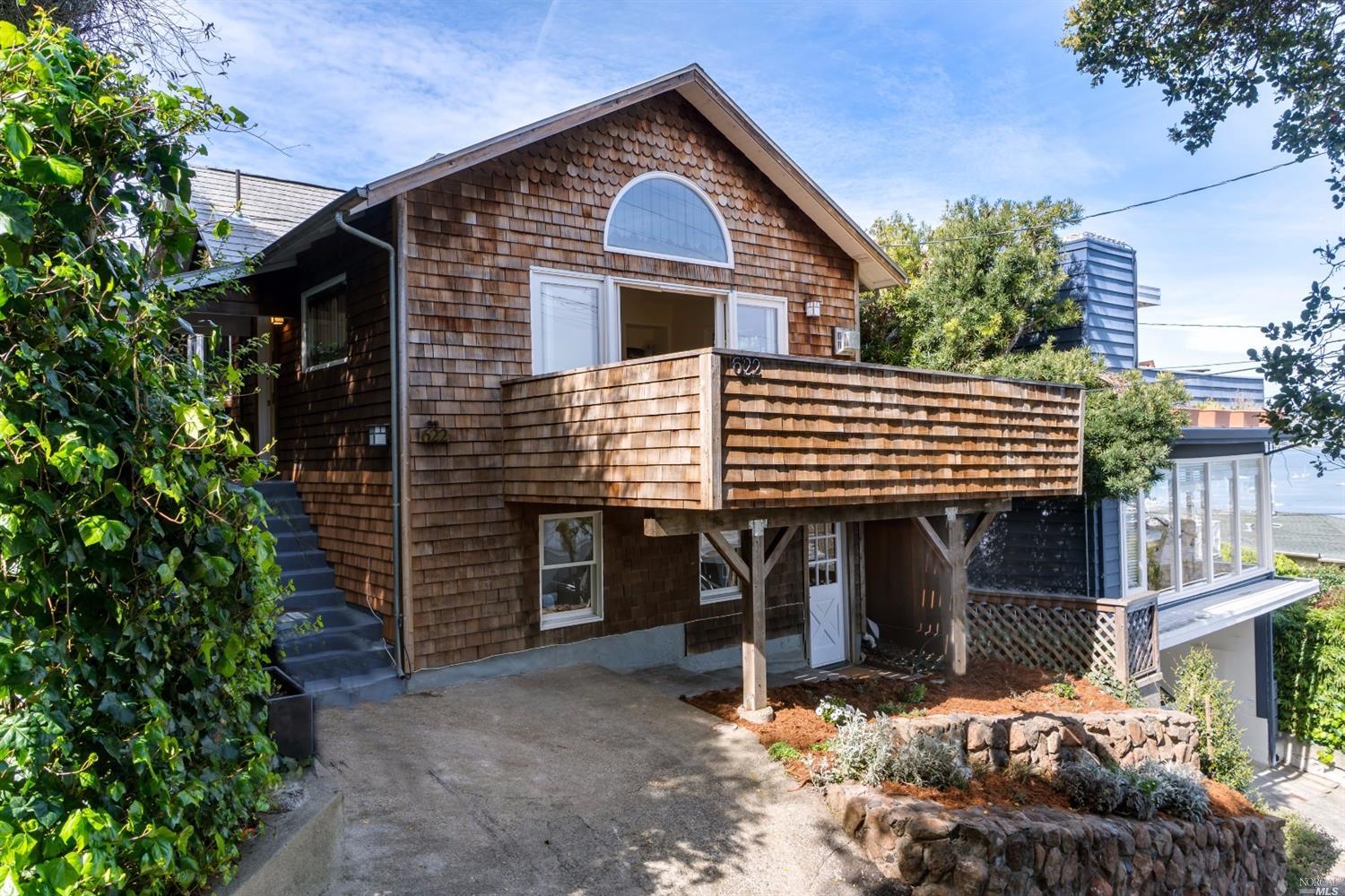 622 Locust St, Sausalito, CA 94965 photo 1