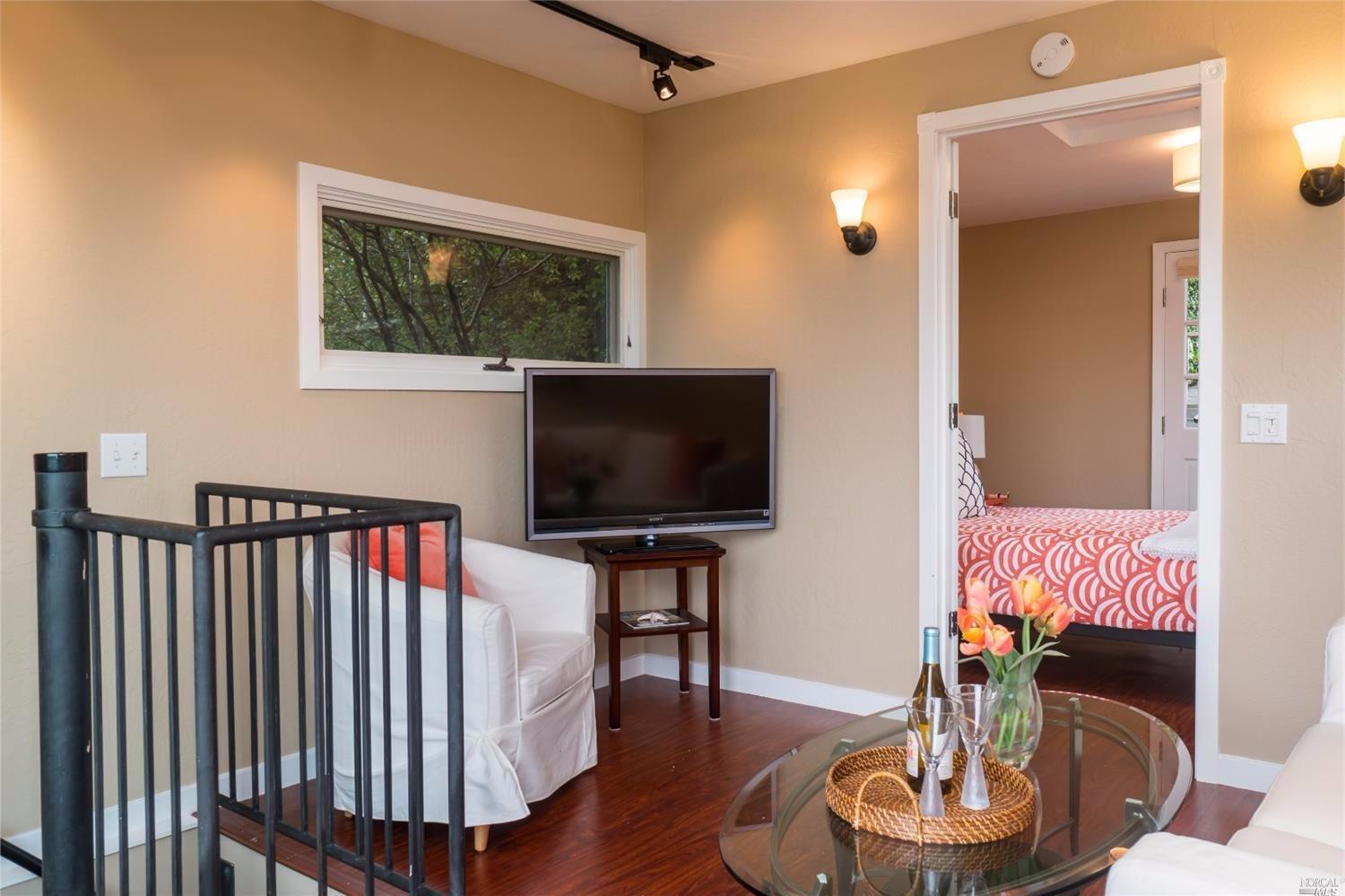 622 Locust St, Sausalito, CA 94965 photo 27