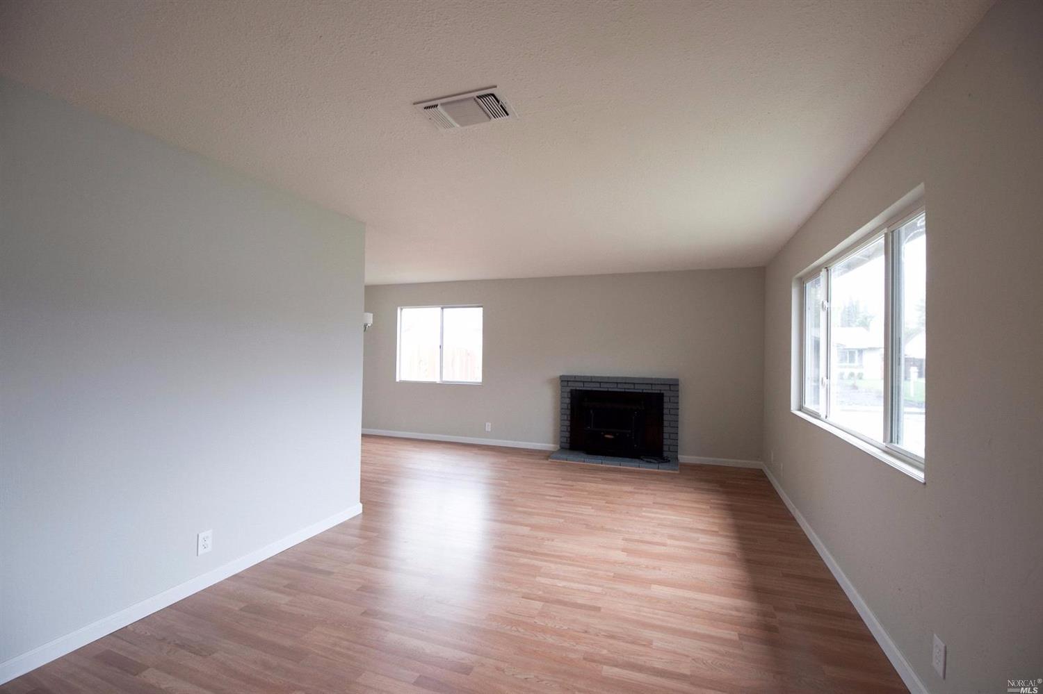 2023 Goodman Ct, Fairfield, CA 94533 photo 5