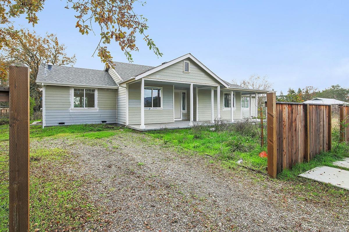 1265 E Macarthur St, Sonoma, CA 95476 photo 1