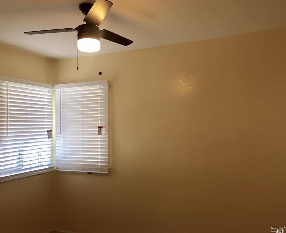 208 Roney Ave, Vallejo, CA 94590 photo 22