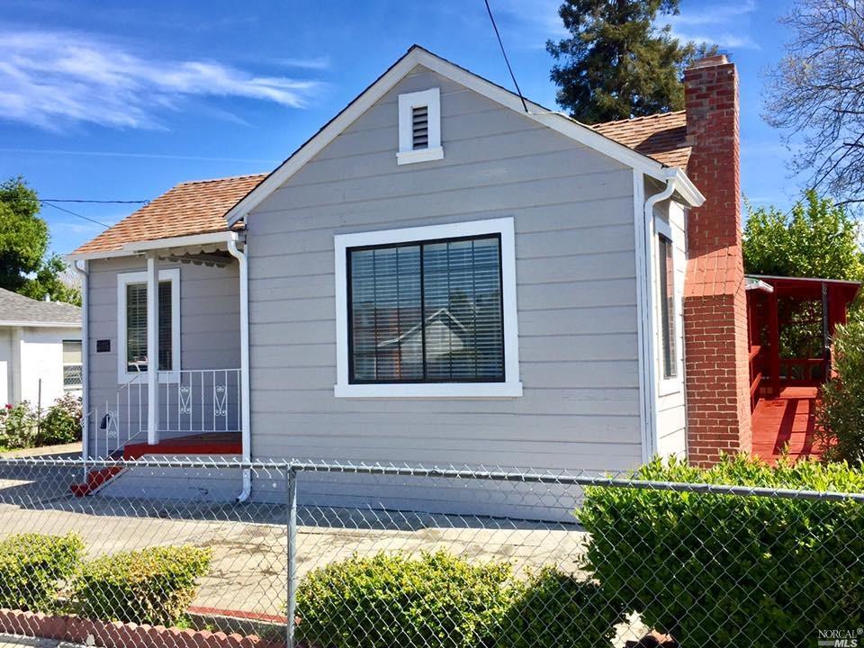 208 Roney Ave, Vallejo, CA 94590 photo 5