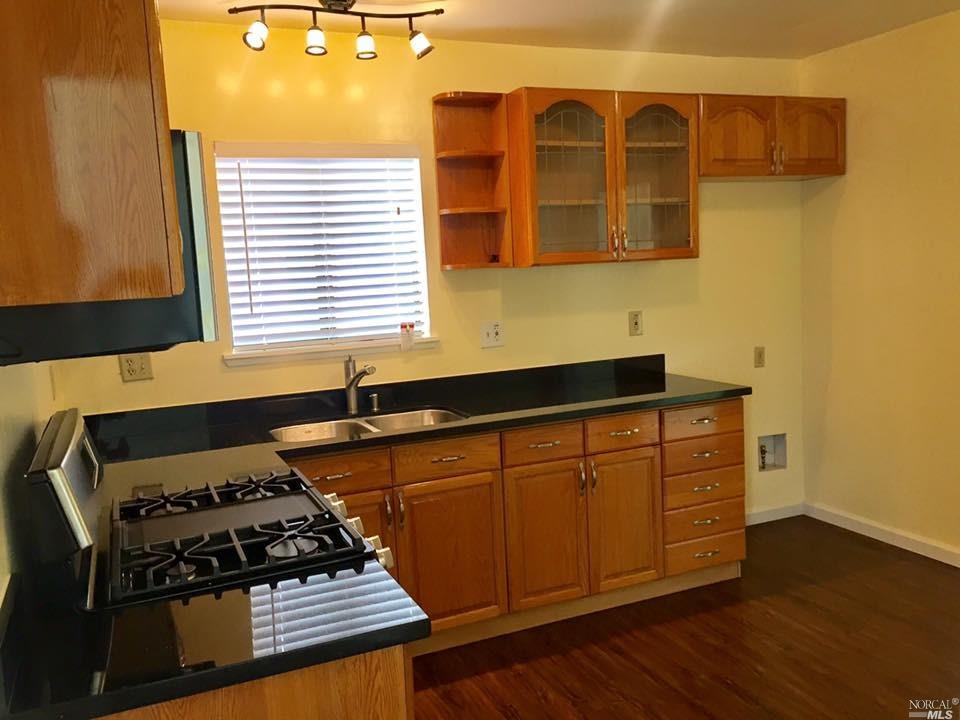 208 Roney Ave, Vallejo, CA 94590 photo 29