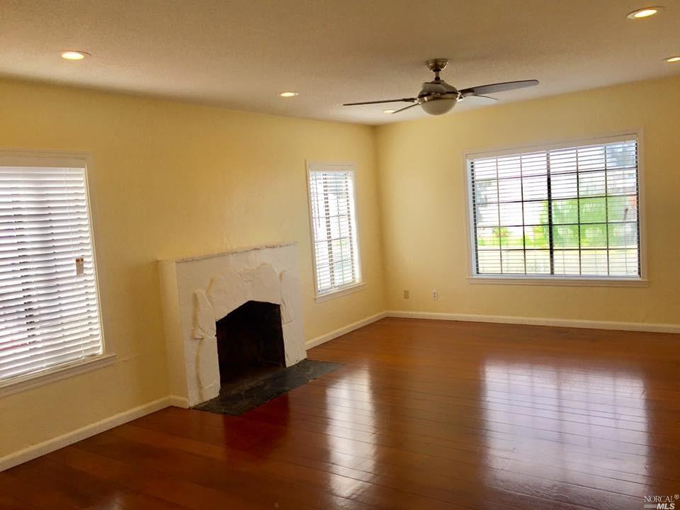 208 Roney Ave, Vallejo, CA 94590 photo 18