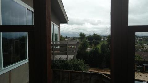271 Scenic Dr, Vallejo, CA 94591 photo 3