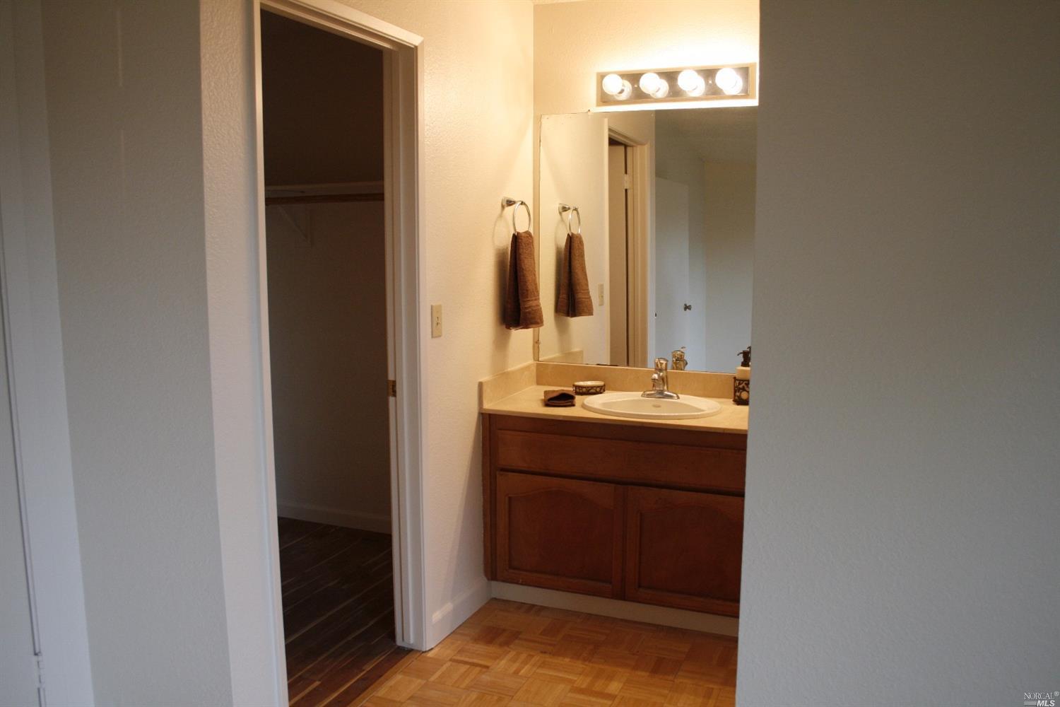 1580 Matthew Dr, Fairfield, CA 94533 photo 12