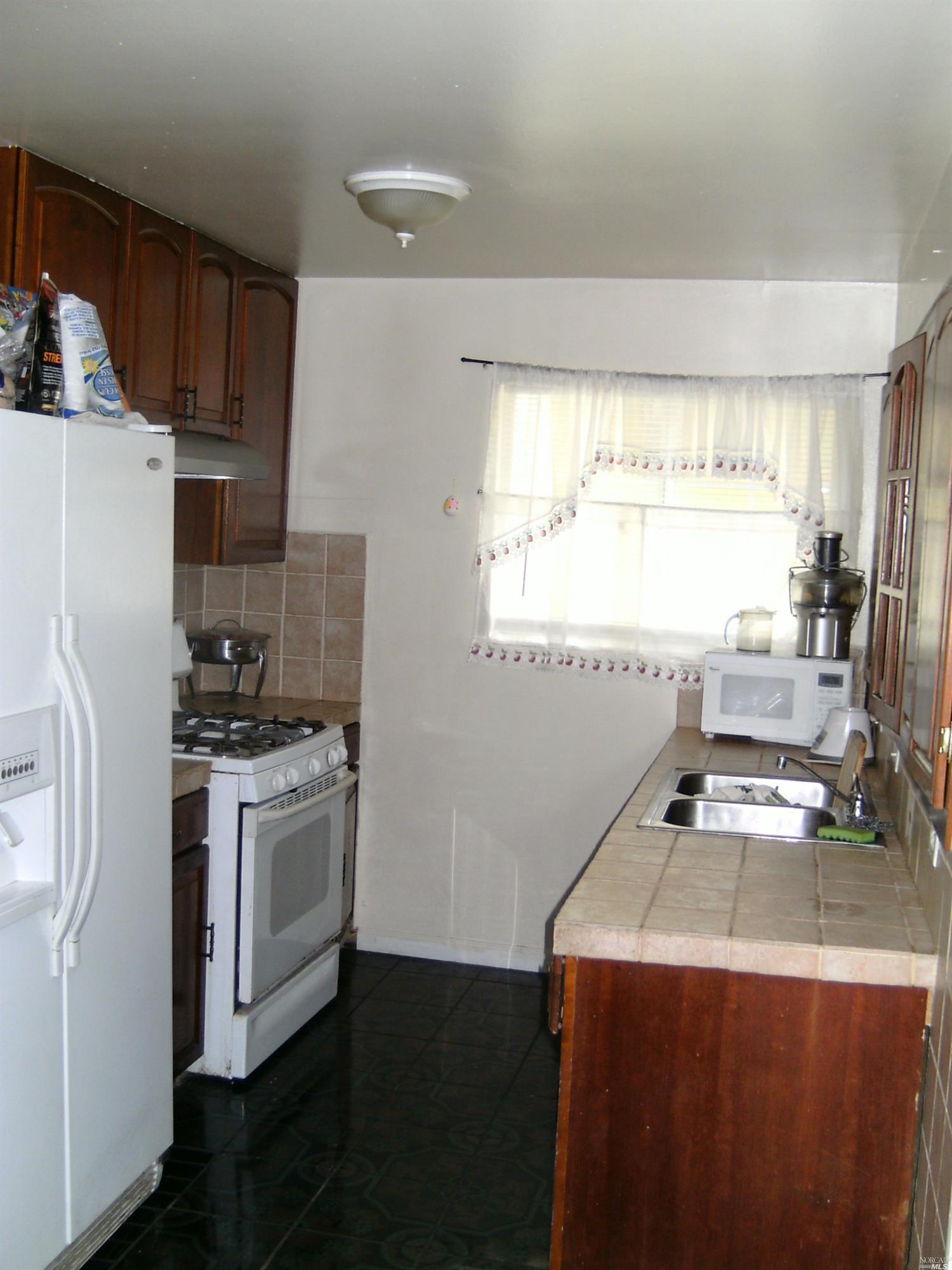 1712 Mini Dr, Vallejo, CA 94589 photo 2