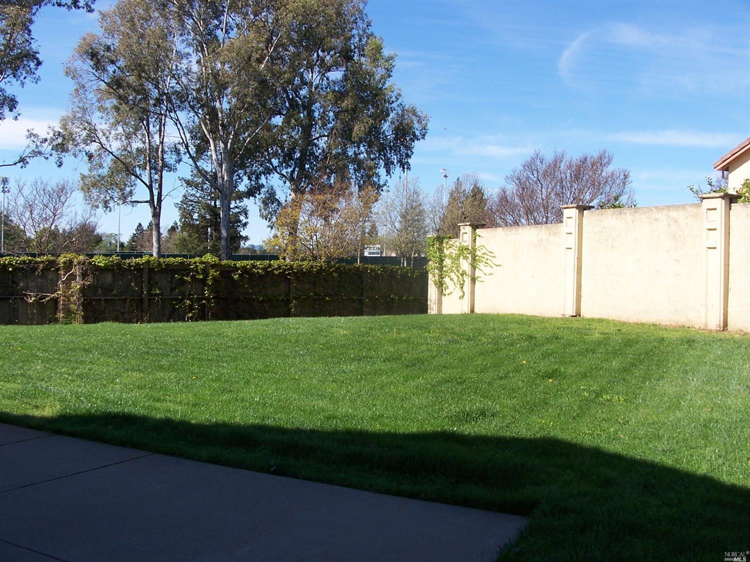 2878 Conifer Dr, Fairfield, CA 94533 photo 10