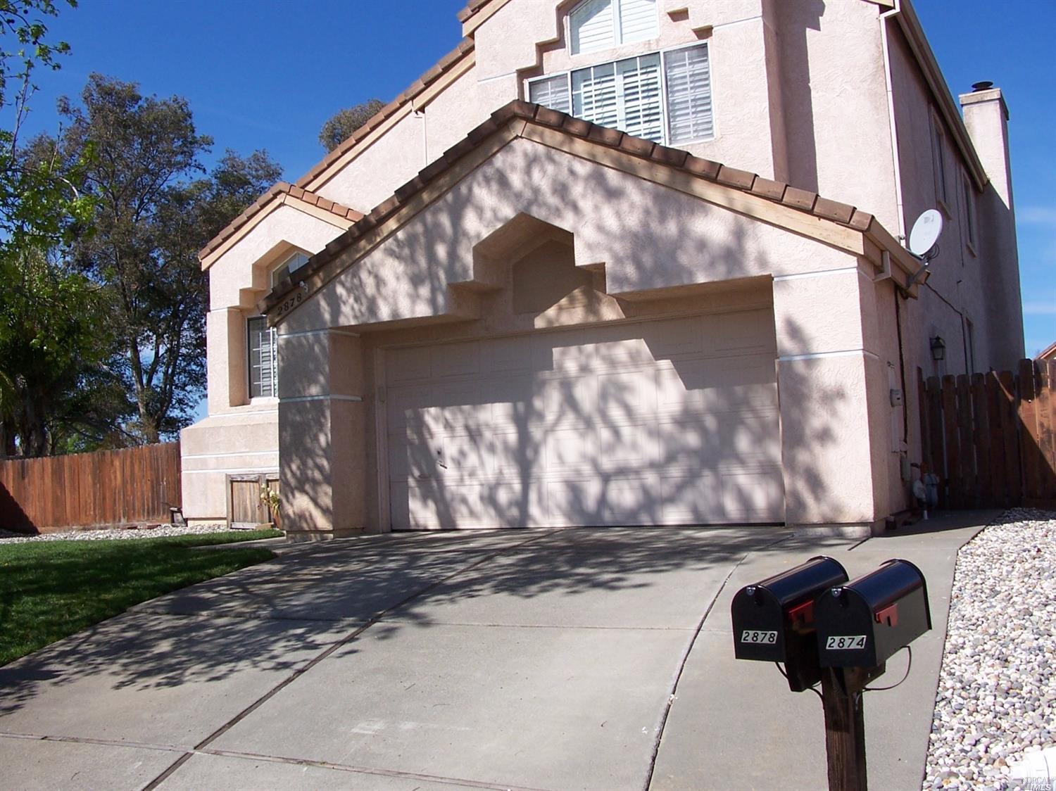 2878 Conifer Dr, Fairfield, CA 94533 photo 2