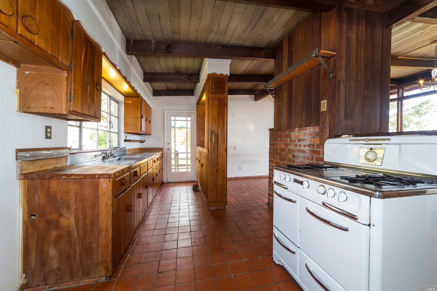110 4th St, Sausalito, CA 94965 photo 6