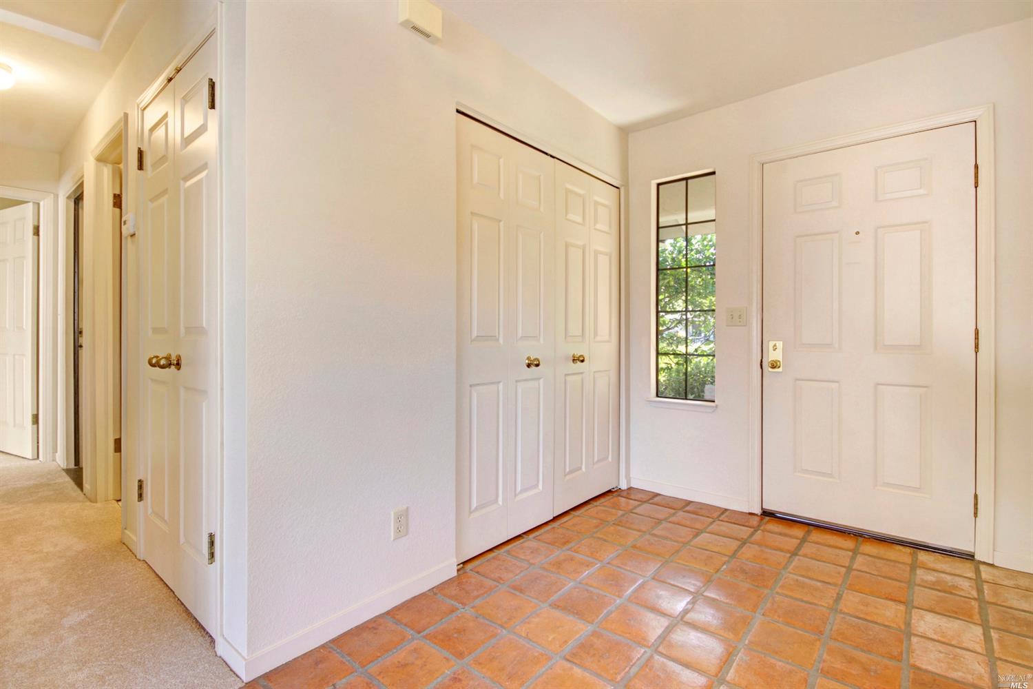 686 Oregon St, Sonoma, CA 95476 photo 3