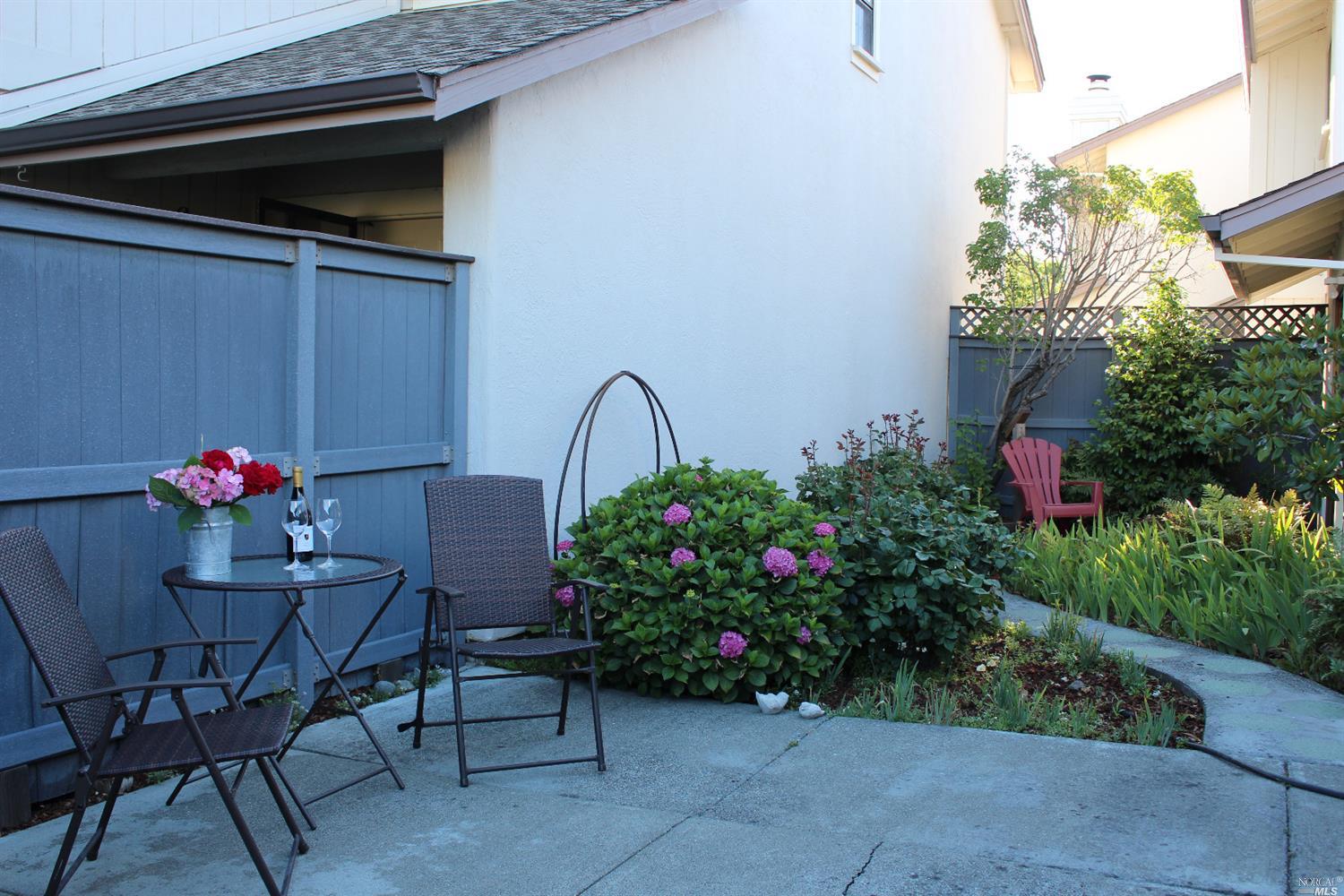 686 Oregon St, Sonoma, CA 95476 photo 15